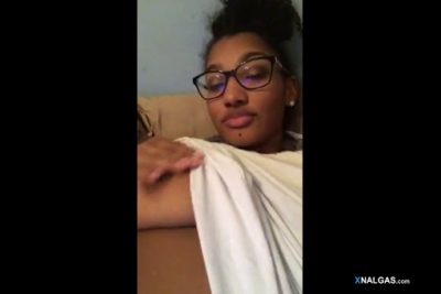 Negrotas Enseñan Sus Tetas