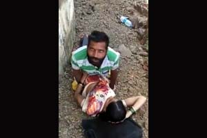 Los Sorprenden Rapando En El Suelo