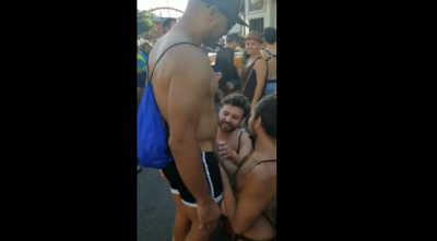 Party Gay En Medio De La Ciudad