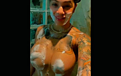 Dominicana La Real Pompossa Y Sus Enormes Tetas Jugosas