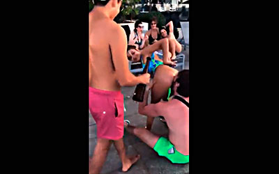 Puñeta Que Carajo Es Esto, Dice El Boricua Grabando A Par De Borrachos