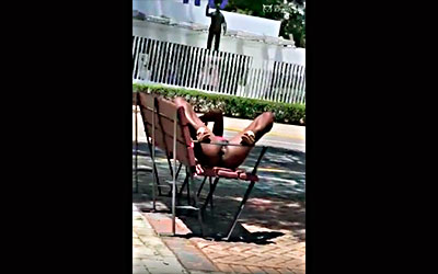 Borracha Dominicana En la Churchill Cogiendo Aire Por El Culo