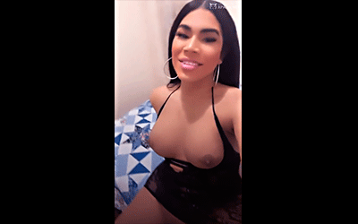 Darlyn Castillo Pone A Un Maricón A Chuparle El Pene