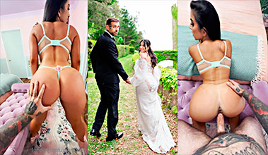 Lena The Plug fucks incredibly with her husband Adam22